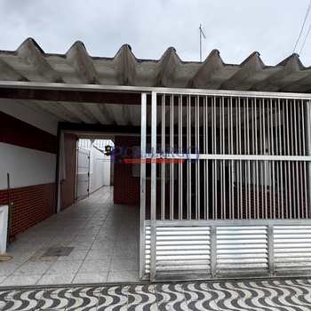 Casa em Praia Grande, bairro Balneário Maracanã