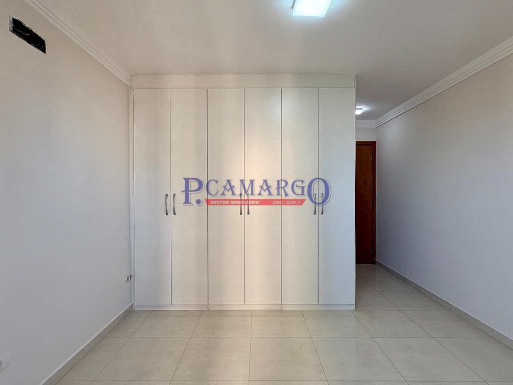 Apartamento em Praia Grande, no bairro Caiçara