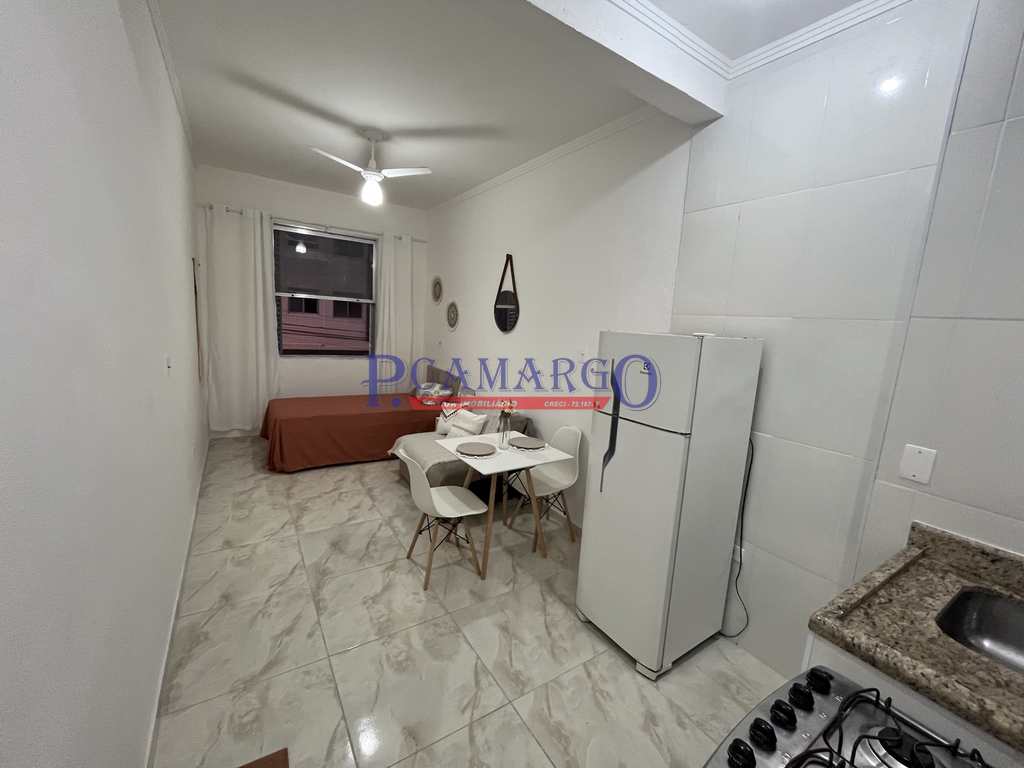 Kitnet em Praia Grande, no bairro Aviação