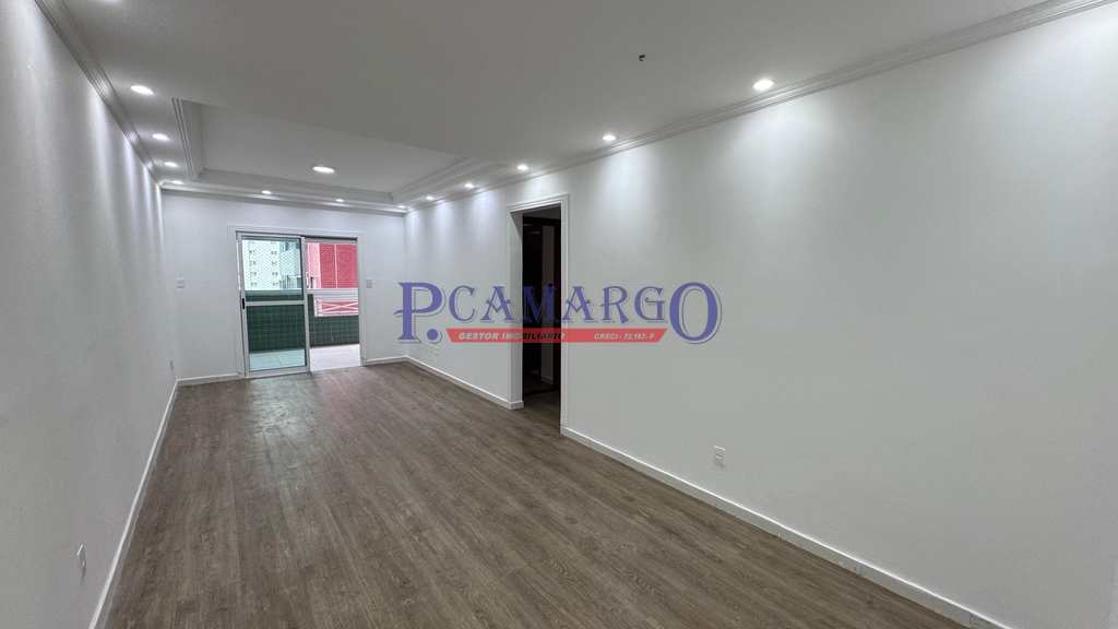 Apartamento em Praia Grande, no bairro Canto do Forte