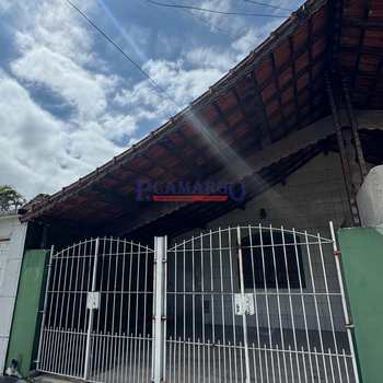 Casa em Praia Grande, bairro Mirim