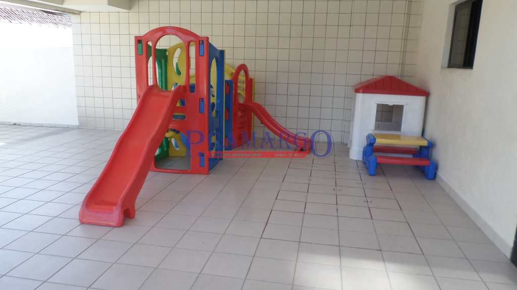 Apartamento em Praia Grande, no bairro Tupi