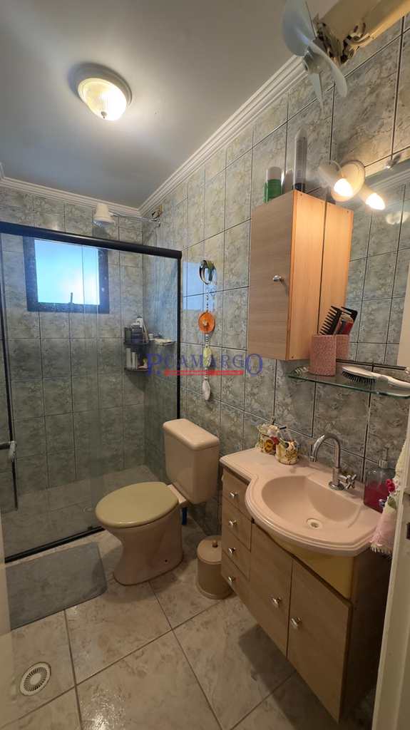 Apartamento em Praia Grande, no bairro Tupi