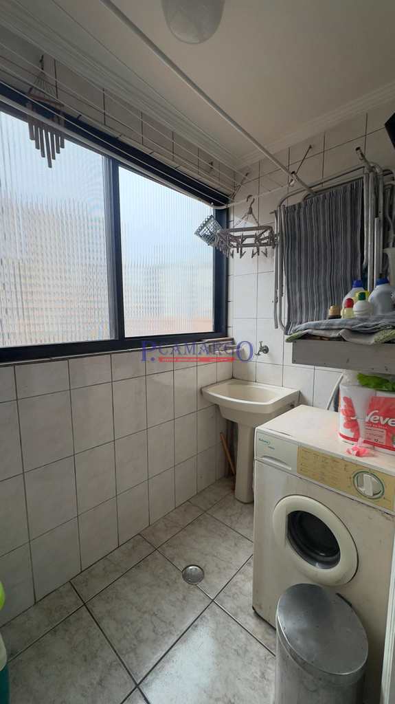 Apartamento em Praia Grande, no bairro Tupi