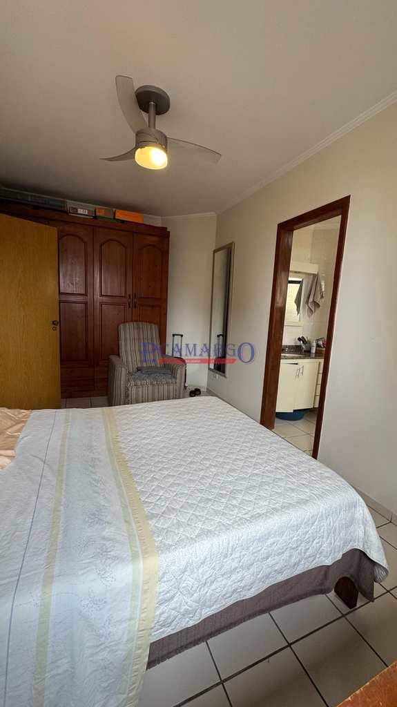 Apartamento em Praia Grande, no bairro Caiçara