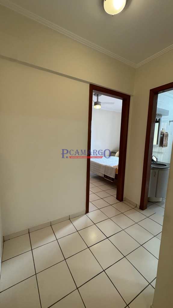 Apartamento em Praia Grande, no bairro Caiçara