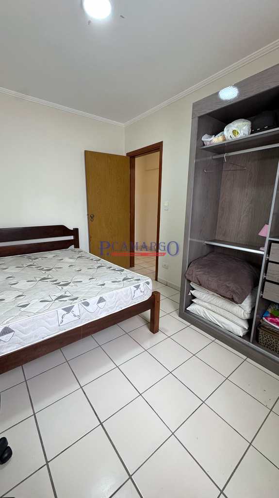 Apartamento em Praia Grande, no bairro Caiçara