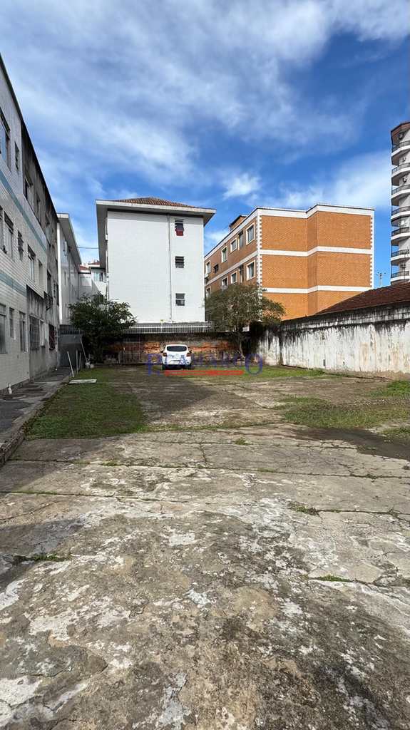 Apartamento em Praia Grande, no bairro Boqueirão