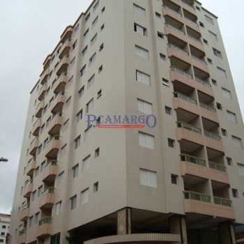 Apartamento em Praia Grande, bairro Tupi