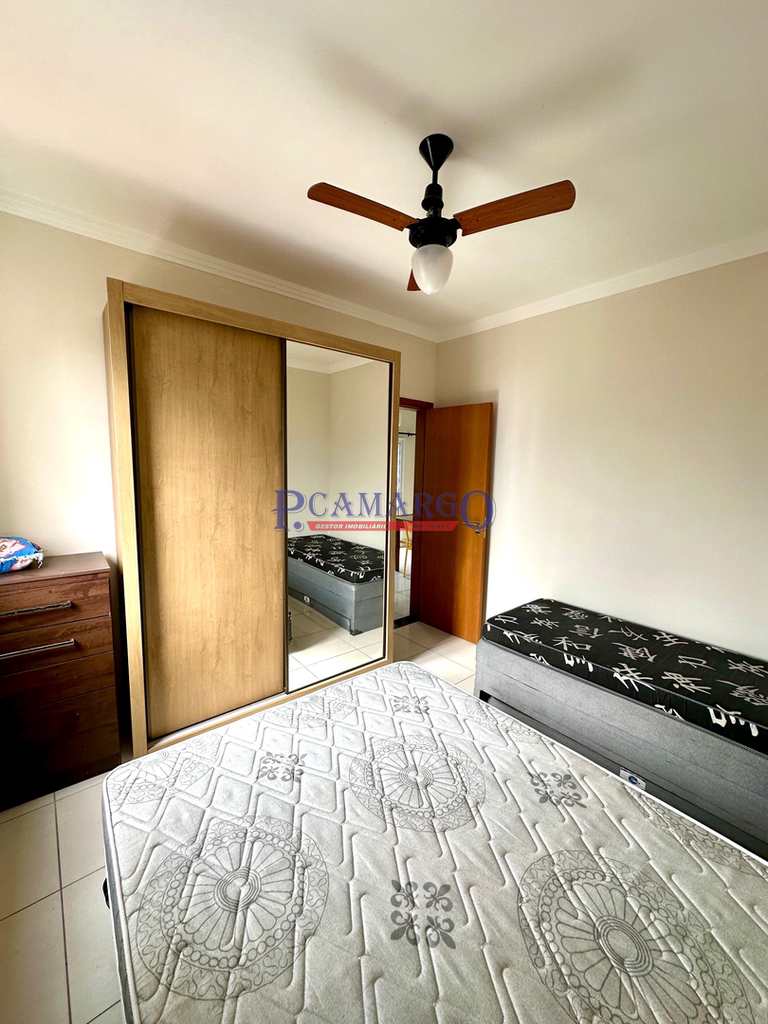 Apartamento em Praia Grande, no bairro Caiçara