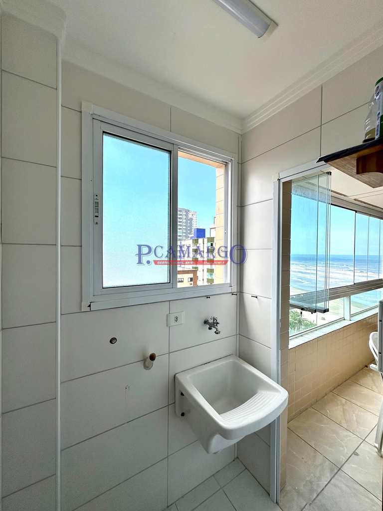 Apartamento em Praia Grande, no bairro Caiçara