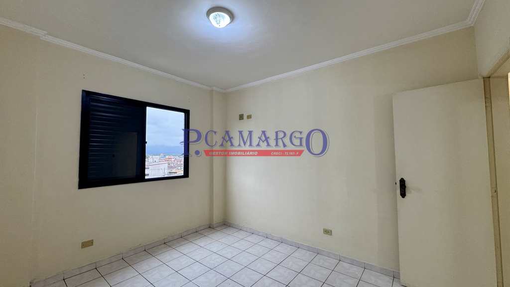 Apartamento em Praia Grande, no bairro Tupi