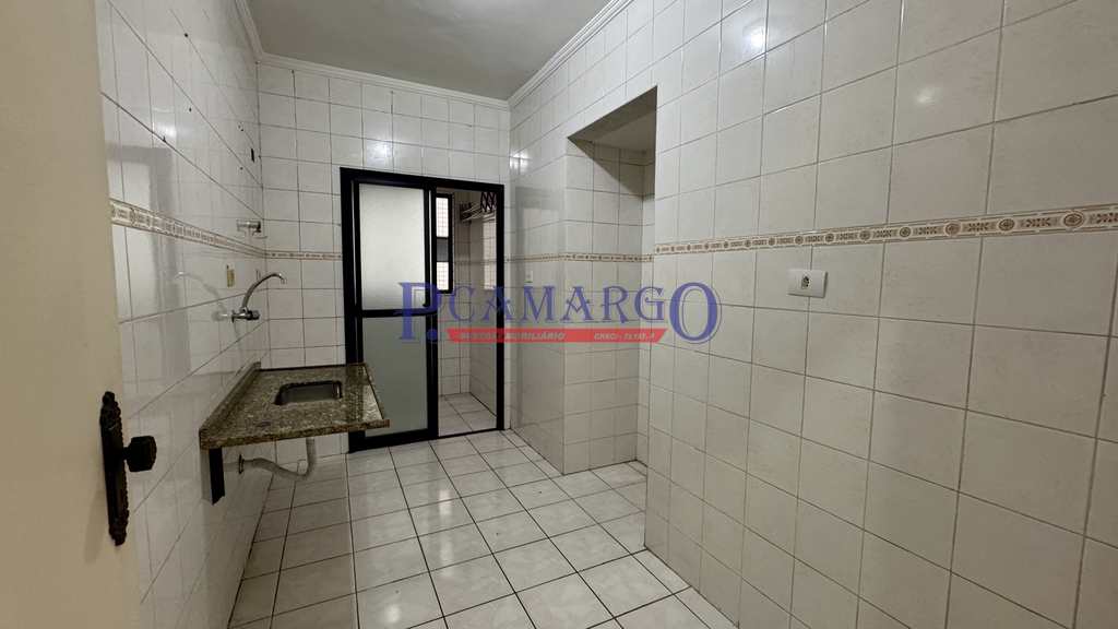 Apartamento em Praia Grande, no bairro Tupi