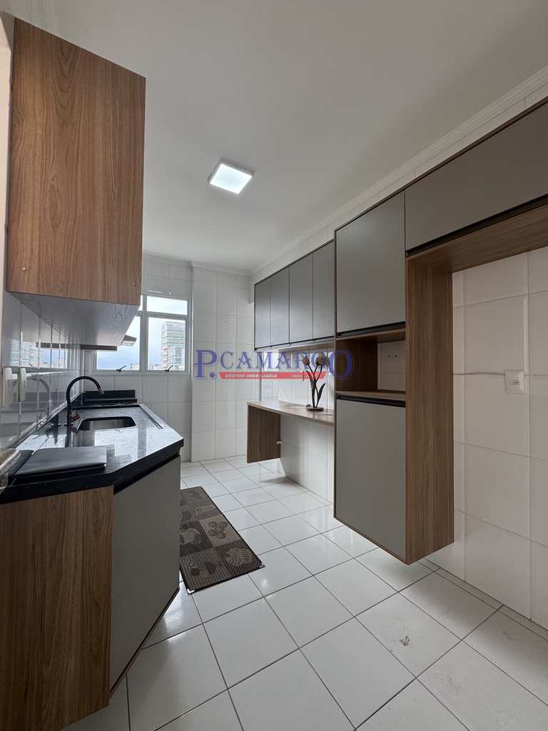 Apartamento em Praia Grande, no bairro Guilhermina