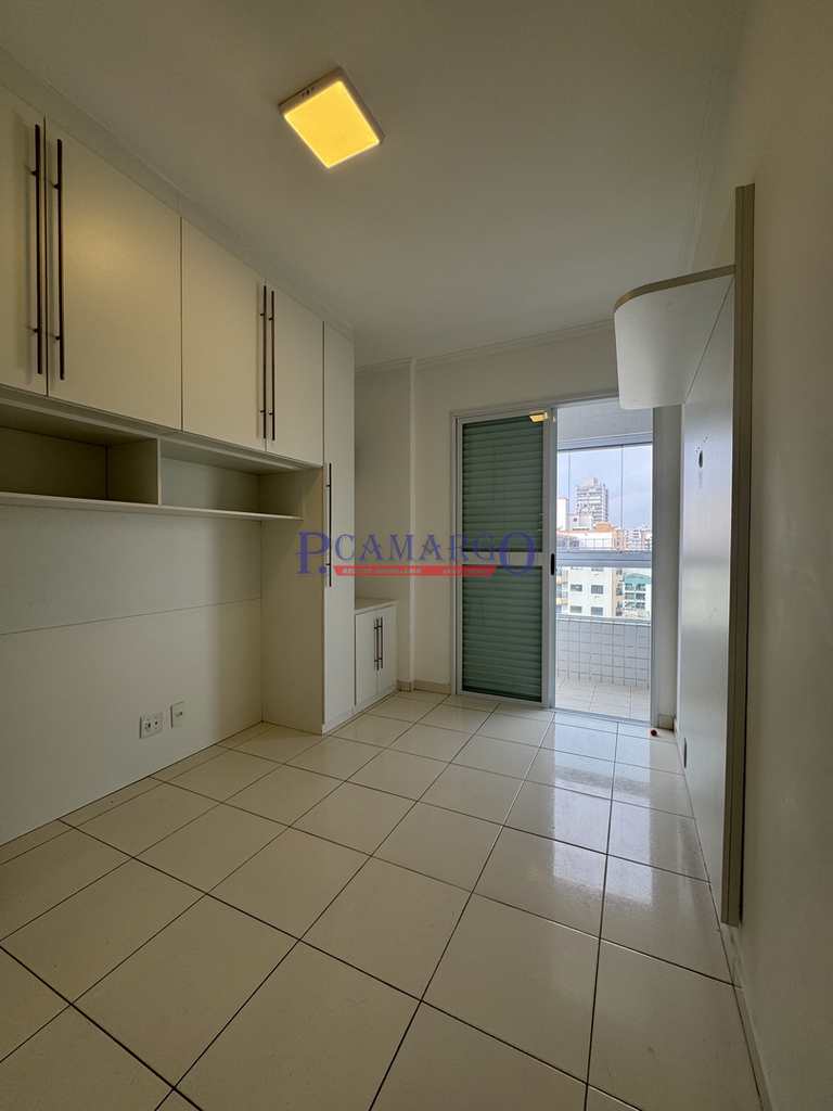 Apartamento em Praia Grande, no bairro Guilhermina