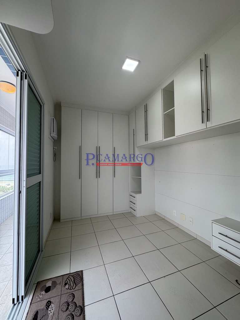 Apartamento em Praia Grande, no bairro Guilhermina