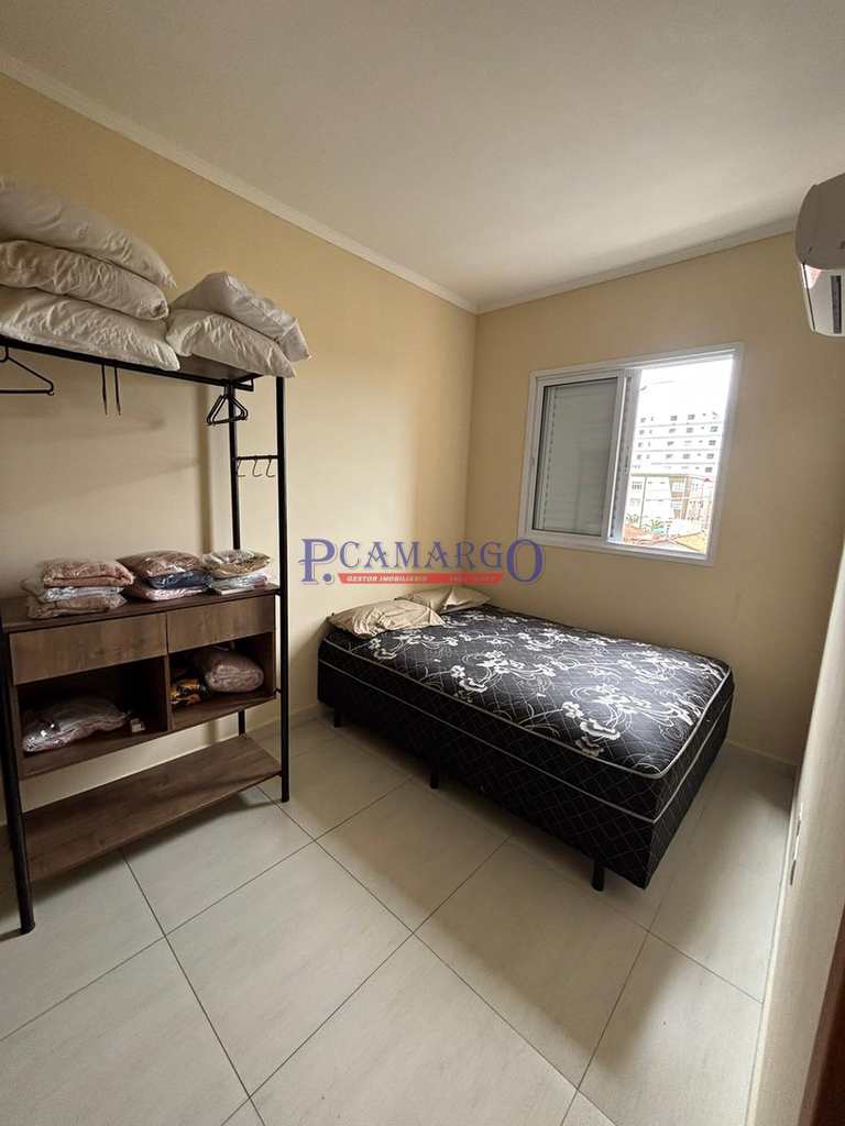 Apartamento em Praia Grande, no bairro Balneário Maracanã
