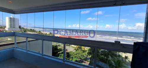 Apartamento, código 177674 em Praia Grande, bairro Real