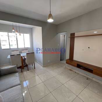 Apartamento em Praia Grande, bairro Caiçara