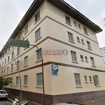 Kitnet em Praia Grande, bairro Ocian