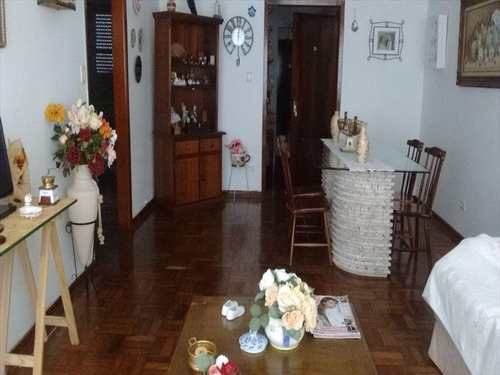 Apartamento, código 22047 em São Vicente, bairro Itararé