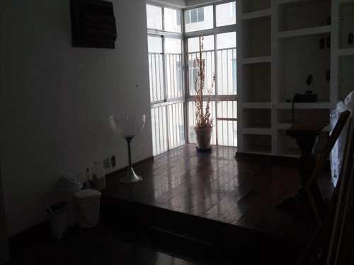 Apartamento, código 8985 em São Vicente, bairro Itararé