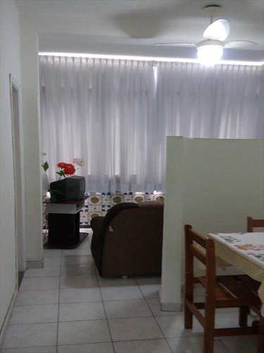 Apartamento, código 8923 em São Vicente, bairro Itararé