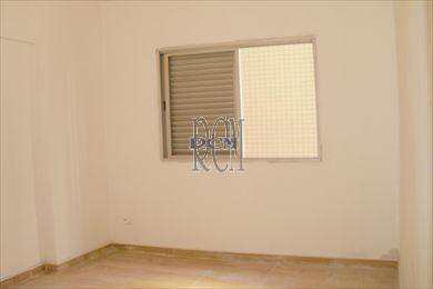 Apartamento, código 8424 em São Vicente, bairro Centro
