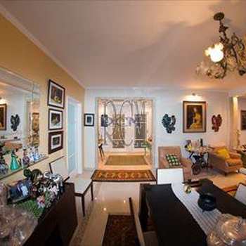 Apartamento em São Vicente, bairro Itararé