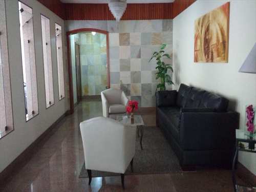 Apartamento, código 3535 em Santos, bairro Embaré