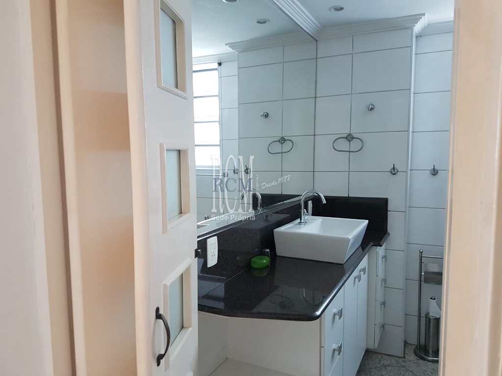 Apartamento em São Vicente, no bairro Itararé