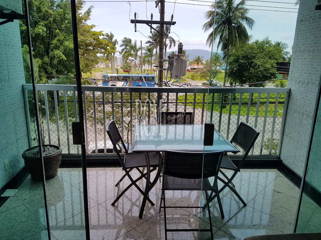 Apartamento em São Vicente, no bairro Itararé