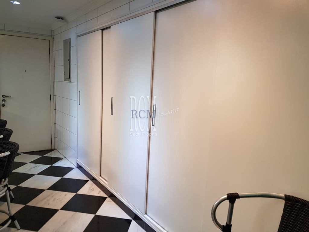Apartamento em São Vicente, no bairro Itararé