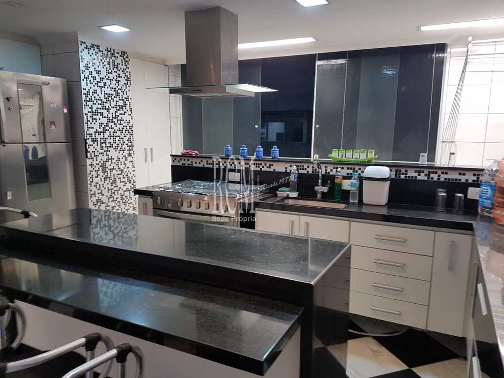 Apartamento em São Vicente, no bairro Itararé
