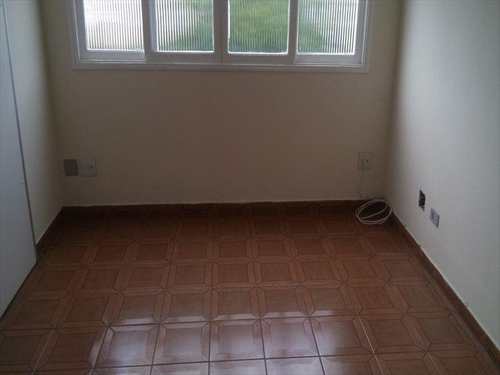 Apartamento, código 2982 em São Vicente, bairro Centro