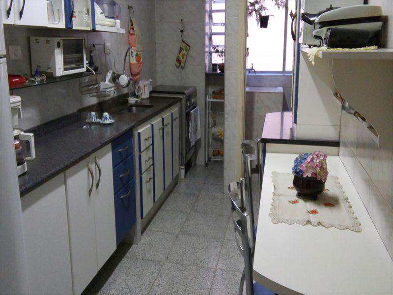 Apartamento em São Vicente, no bairro Itararé