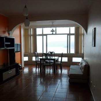 Apartamento em São Vicente, bairro Centro