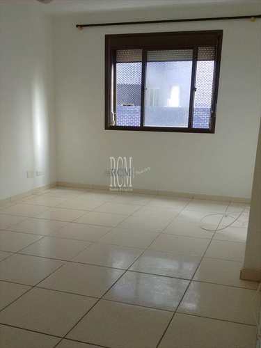 Apartamento, código 1817 em São Vicente, bairro Centro