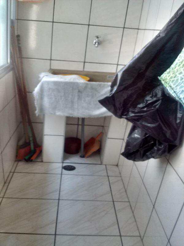 Apartamento em São Vicente, no bairro Itararé