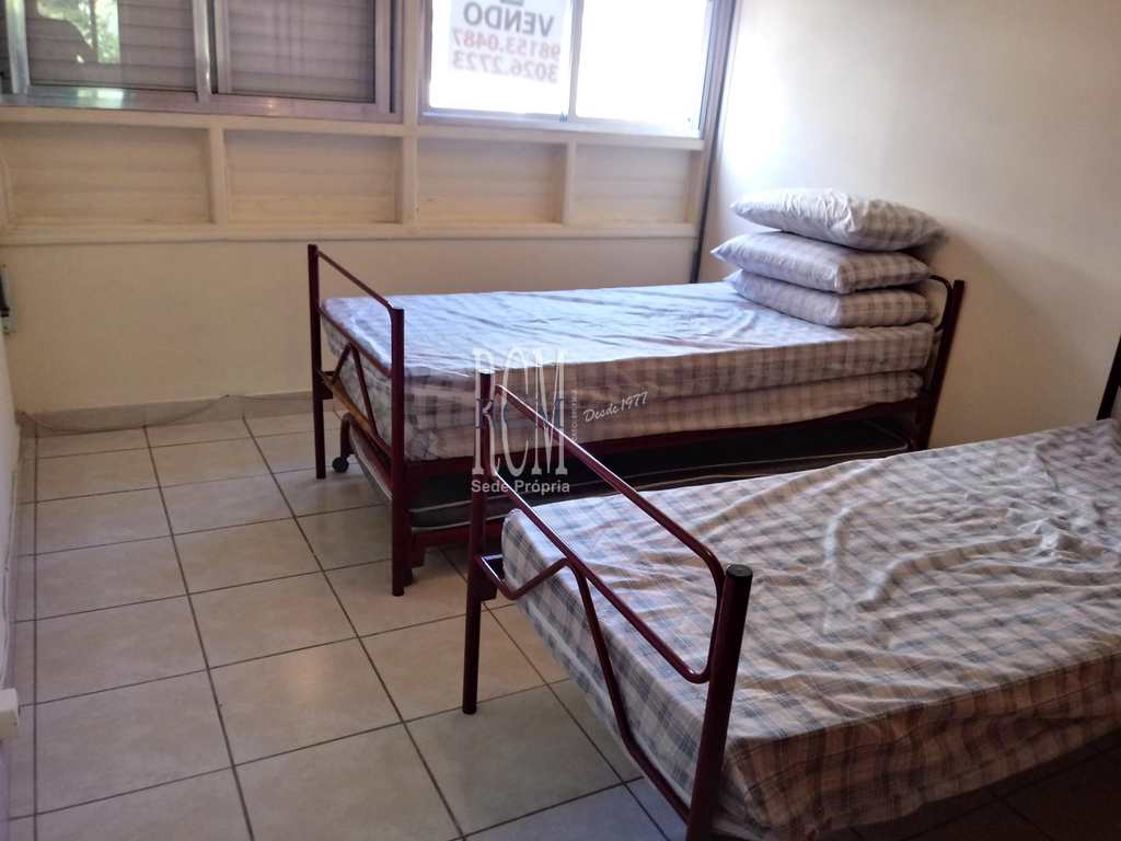 Apartamento em São Vicente, no bairro Itararé