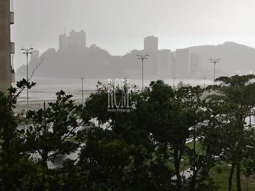 Apartamento, código 91400 em São Vicente, bairro Itararé