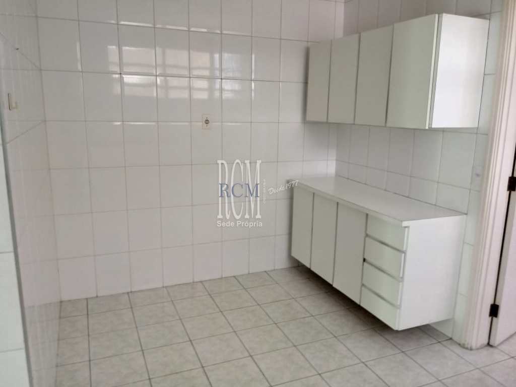 Apartamento em São Vicente, no bairro Itararé