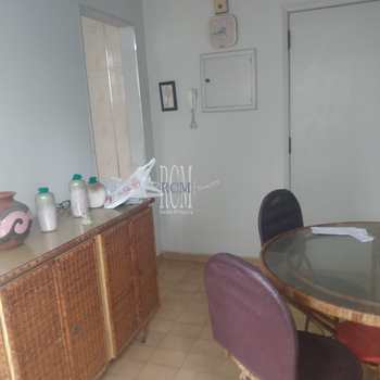 Apartamento em São Vicente, bairro Itararé
