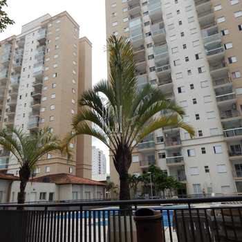 Apartamento em Santos, bairro Areia Branca