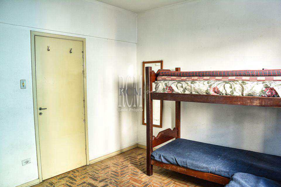 Apartamento em São Vicente, no bairro Itararé
