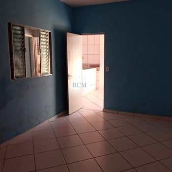 Casa em São Vicente, bairro Vila São Jorge