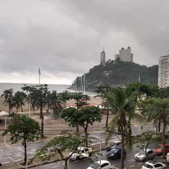Apartamento em São Vicente, bairro Itararé
