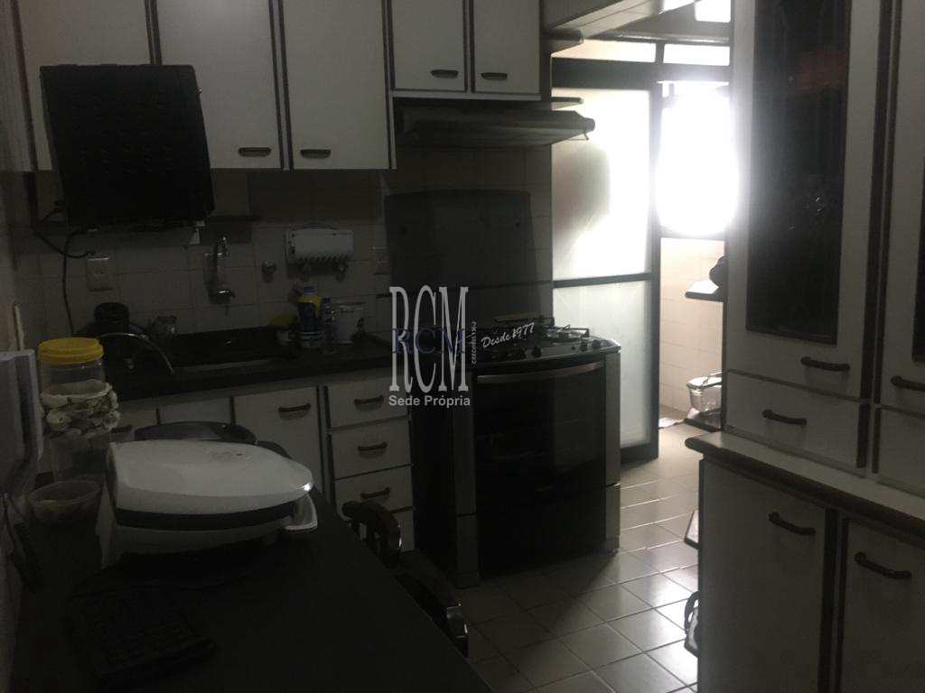 Apartamento em São Vicente, no bairro Centro