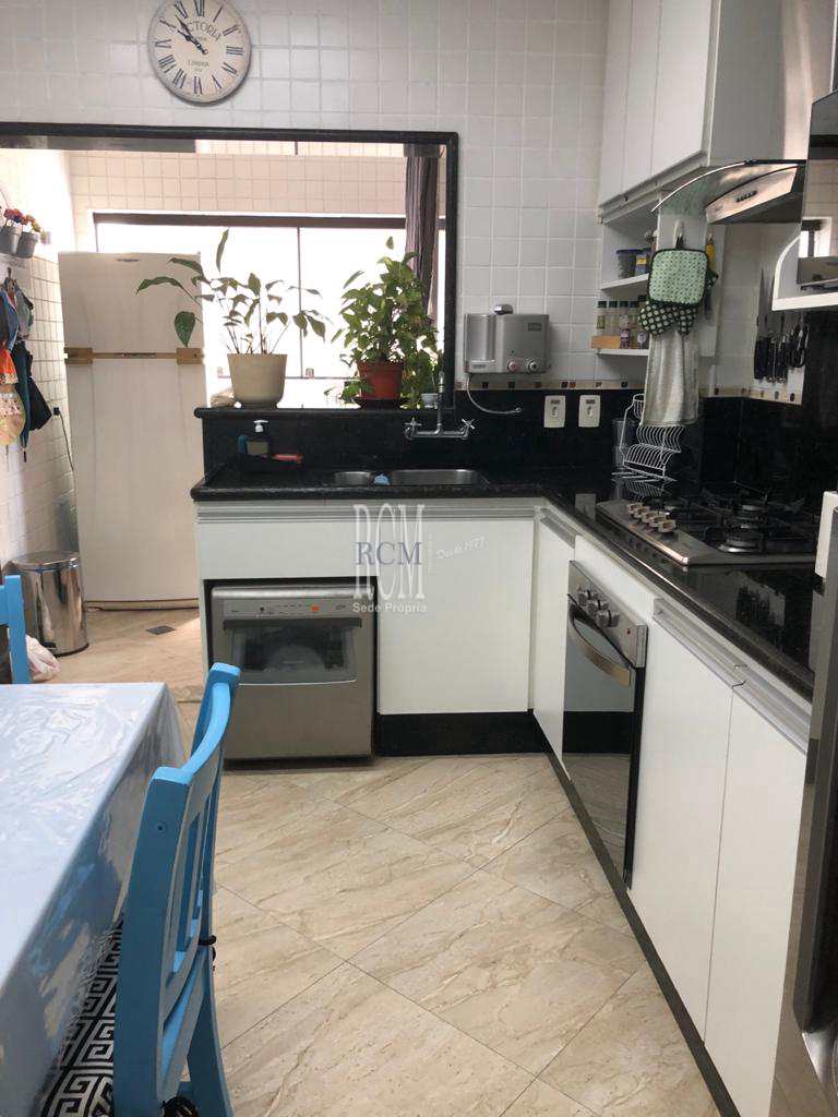 Apartamento em São Vicente, no bairro Centro