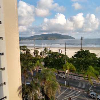 Apartamento em Santos, bairro Gonzaga